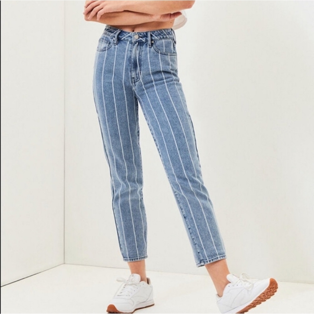 PacSun High Rise Mom Jeans Size 26 Blue with White Pinstripe